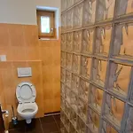 Πανσιόν A Restaurant Jaro *