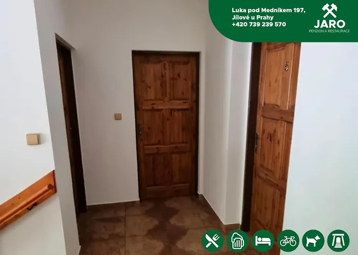 A Restaurant Jaro ゲストハウス Kamenny Privoz